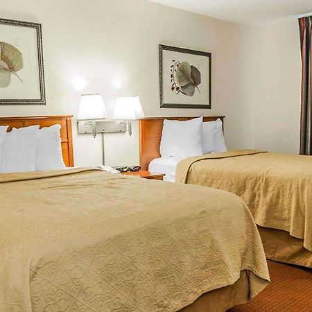 Baymont By Wyndham Indianapolis East Hotel Eksteriør billede